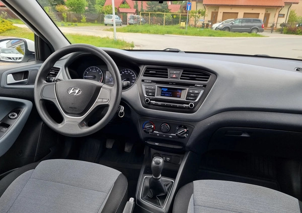 Hyundai i20 cena 35900 przebieg: 81968, rok produkcji 2016 z Tarnów małe 137